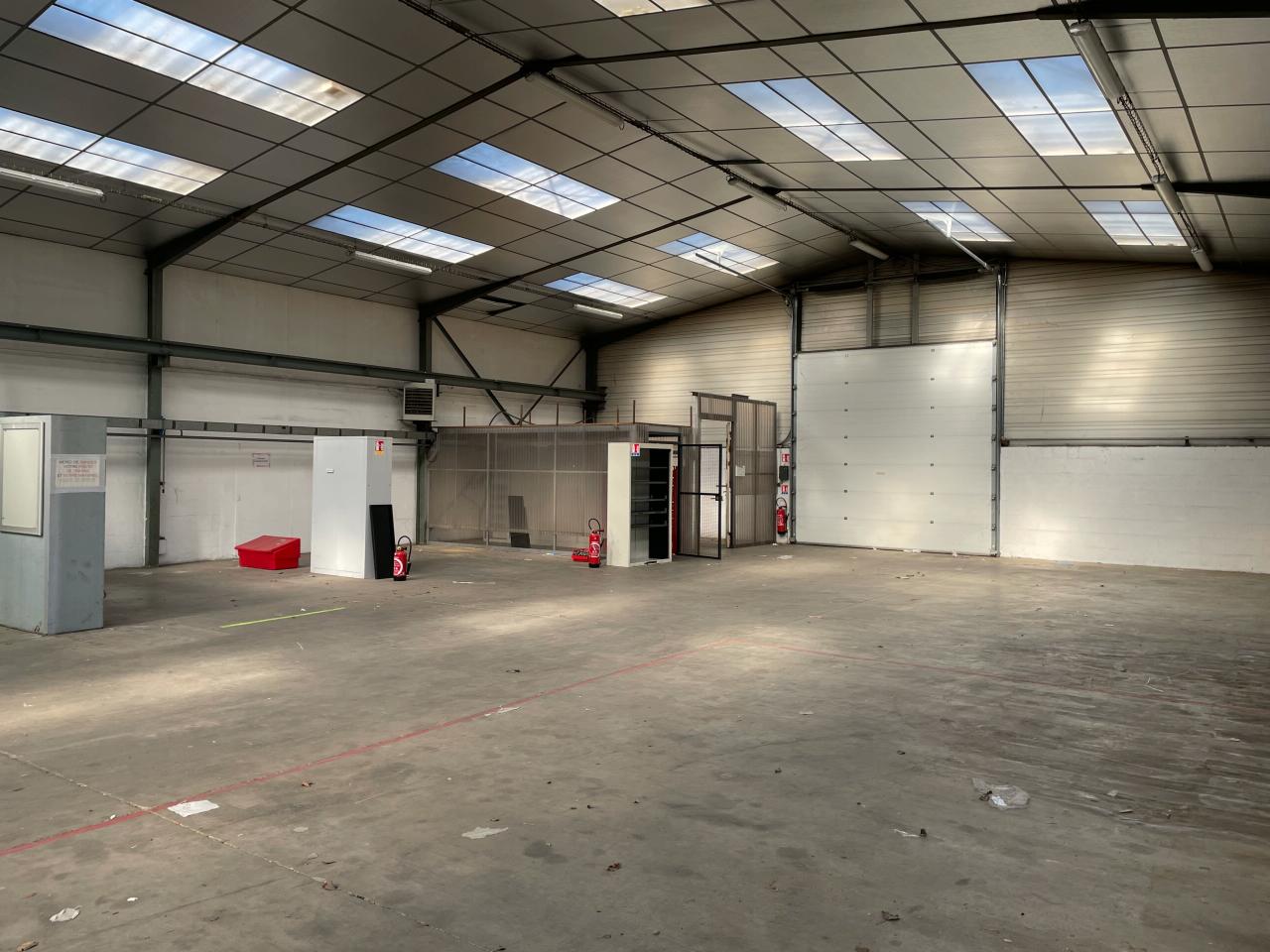 Local d'activité Nantes 680m² Location local d'activité OLACT2529372 3